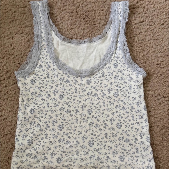 Brandy Melville Tops - Brandy Melville Tank Top